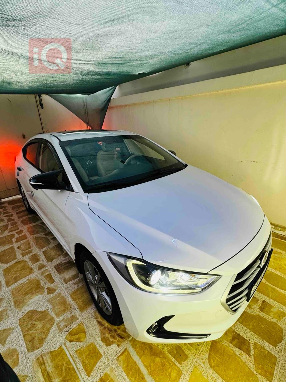 هيونداي النترا